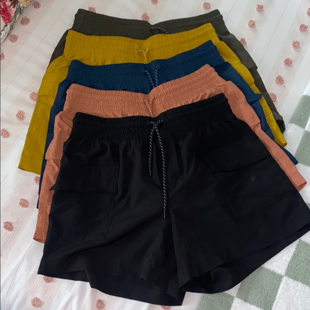 Five Pairs of Cargo Shorts with Elastic Waistband